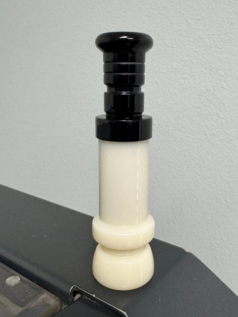 Echo End Game Ivory/Black